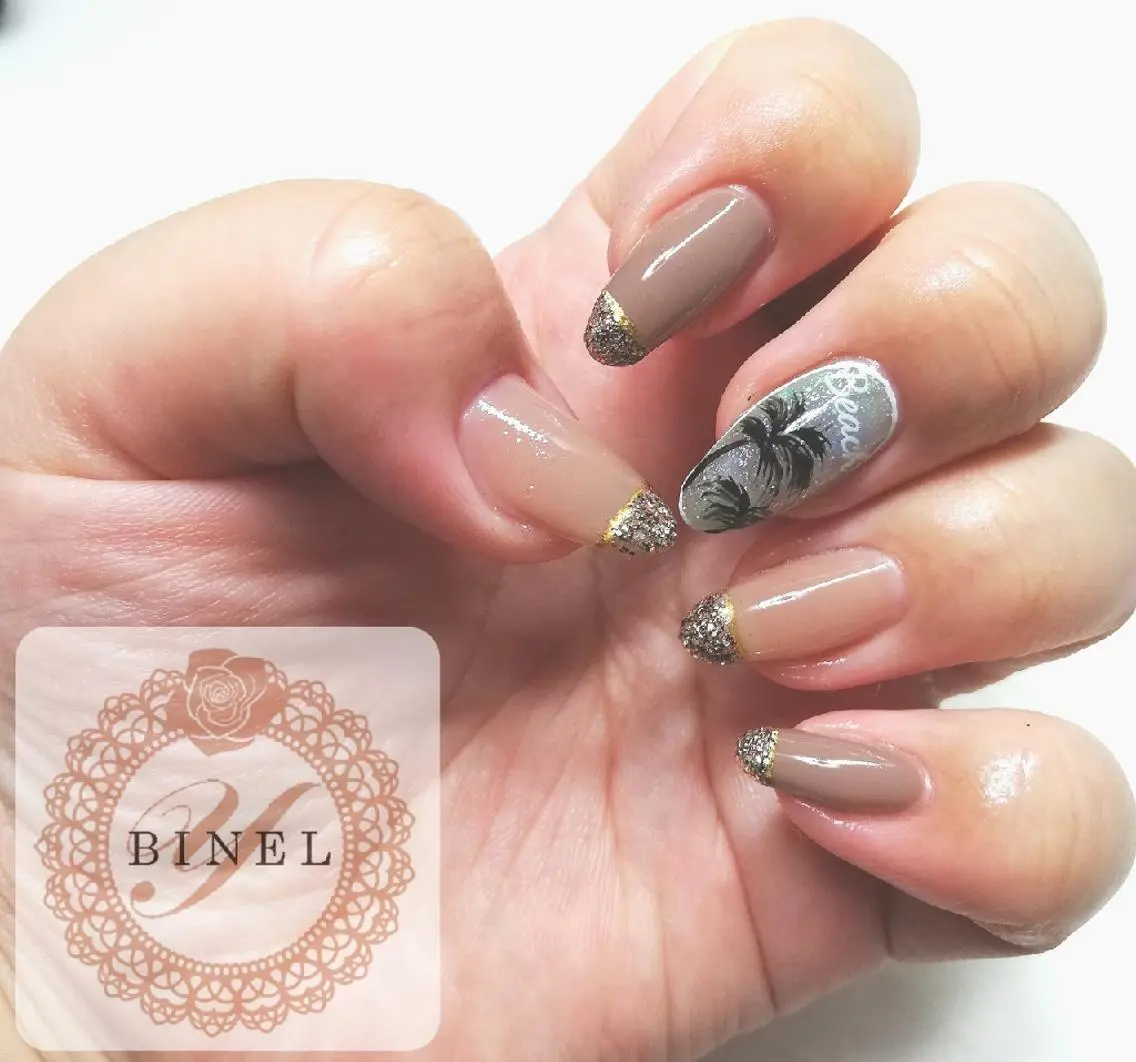 ネイル ハンドネイル Nail Salon Y.BINELのネイルデザイン