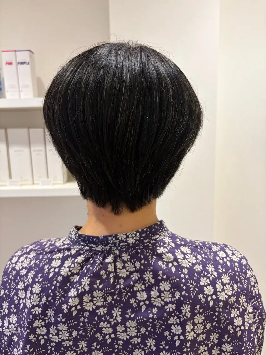 ショート 中田 百笑のヘアスタイル