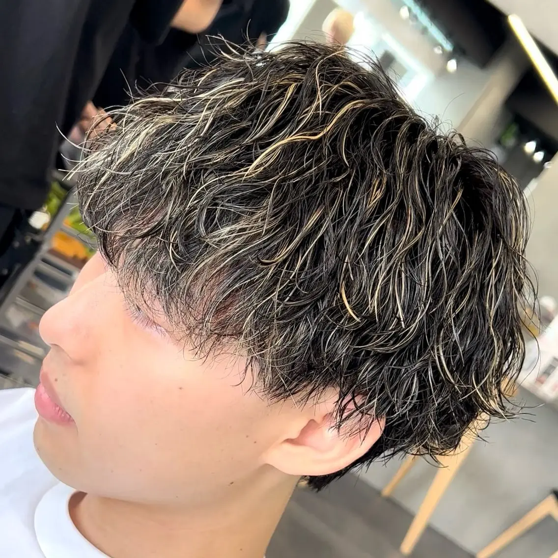 ミディアム カラー ヘアアレンジ メンズ fifth 石川 凪のヘアスタイル