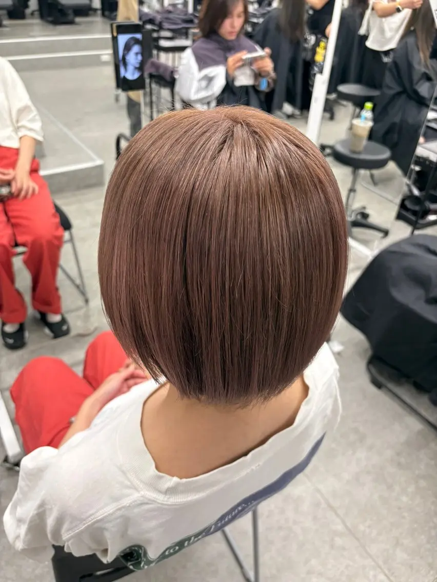 ショート カラー ヘアカラー 野口 楓華のヘアスタイル