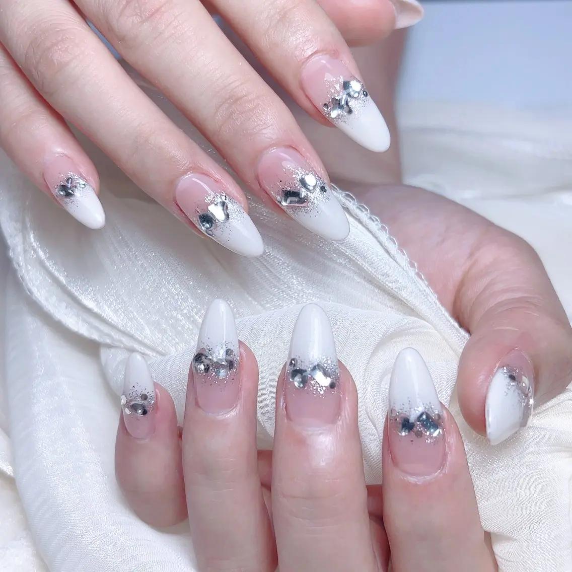 ネイル ハンドネイル 🎀M nails✨ ビューティーのネイルデザイン
