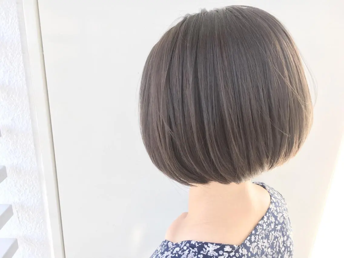 ショート カラー パーマ ヘアアレンジ カット ヘアカラー トリートメント Zina福岡天神🪞 髪質改善🪞レイヤーのヘアスタイル