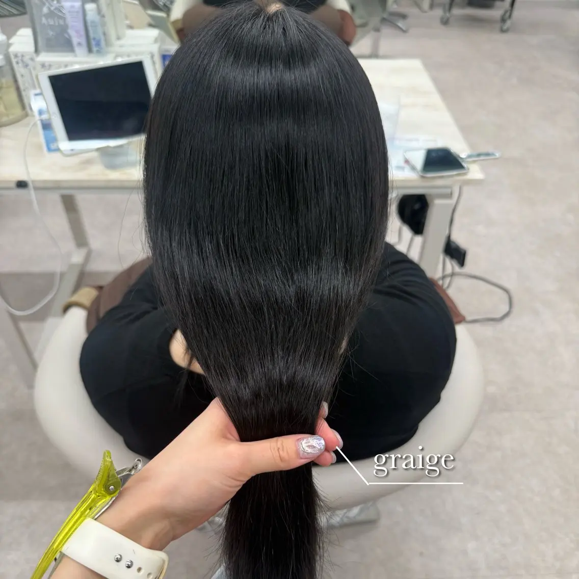 ロング カラー グレージュ カット ヘアカラー トリートメント 美髪矯正/ベージュ カラー🧸綾里のヘアスタイル
