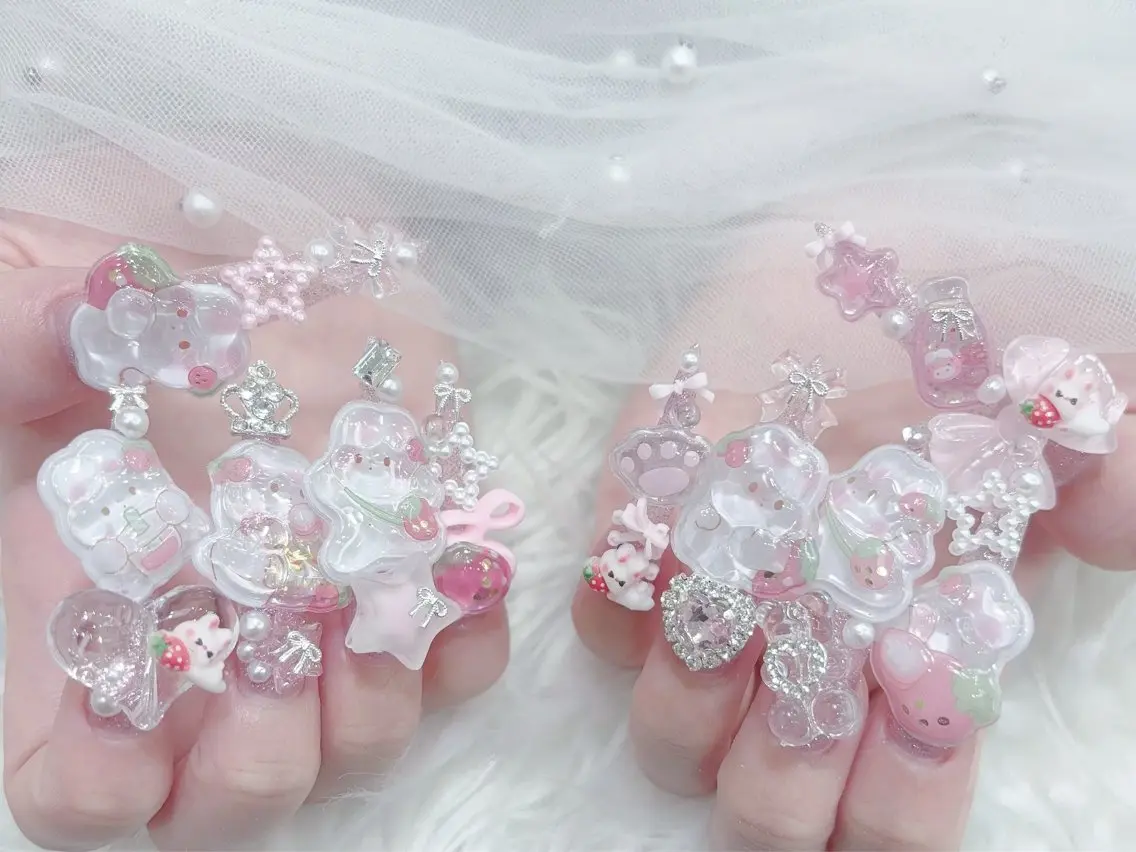 ネイル 成人式 大理石ネイル(マーブル) 持ち込み ネイルチップ 冬ネイル ハンドネイル MoMoA Nail ネイル長さ出し専門店のネイルデザイン