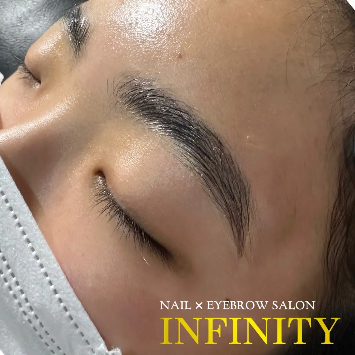 アイブロウ 眉毛ワックス脱毛 INFINITY Sachiのネイルデザイン