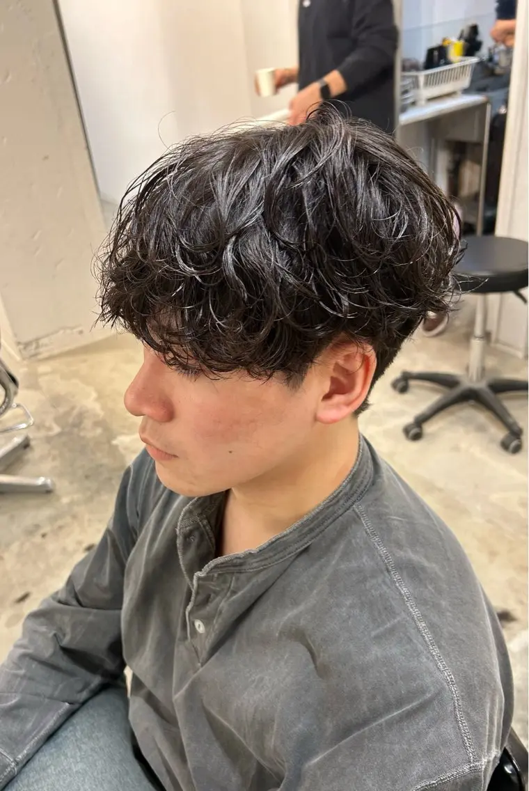 メンズ カット パーマ メンズ清潔感のプロ 💈メンズパーマ藤田のヘアスタイル