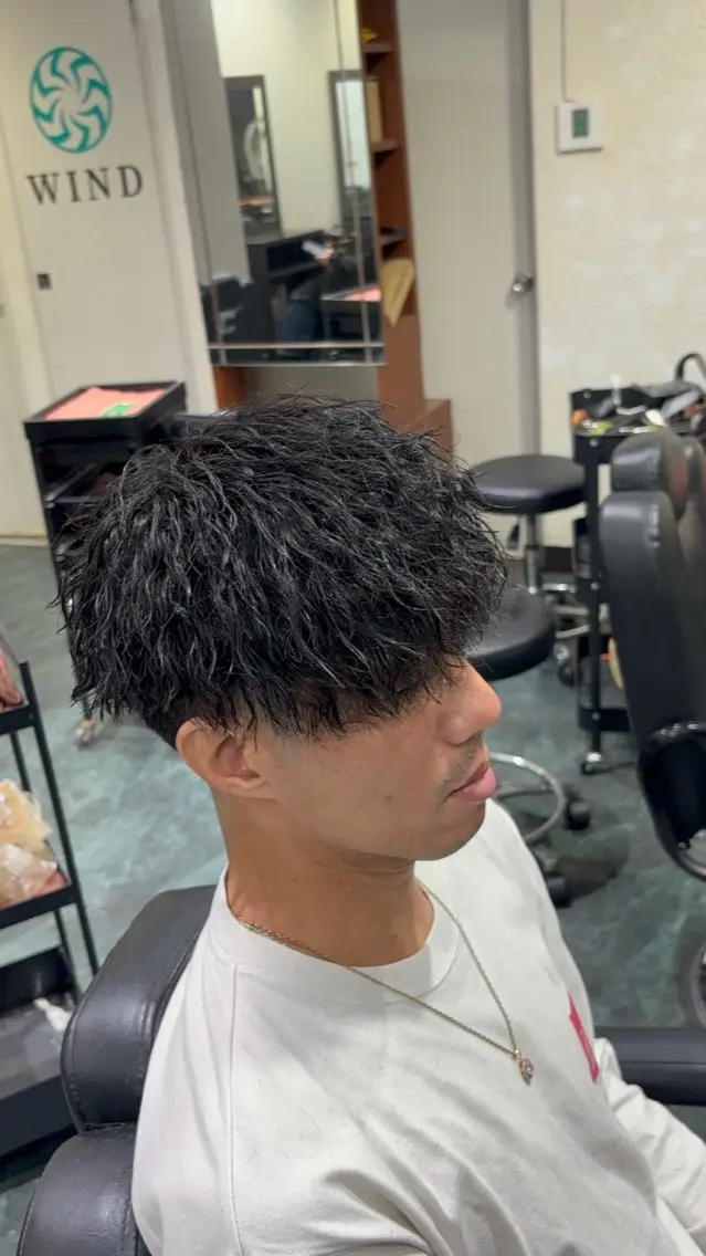 パーマ メンズ カット パーマ 嶋田 海輝斗のヘアスタイル