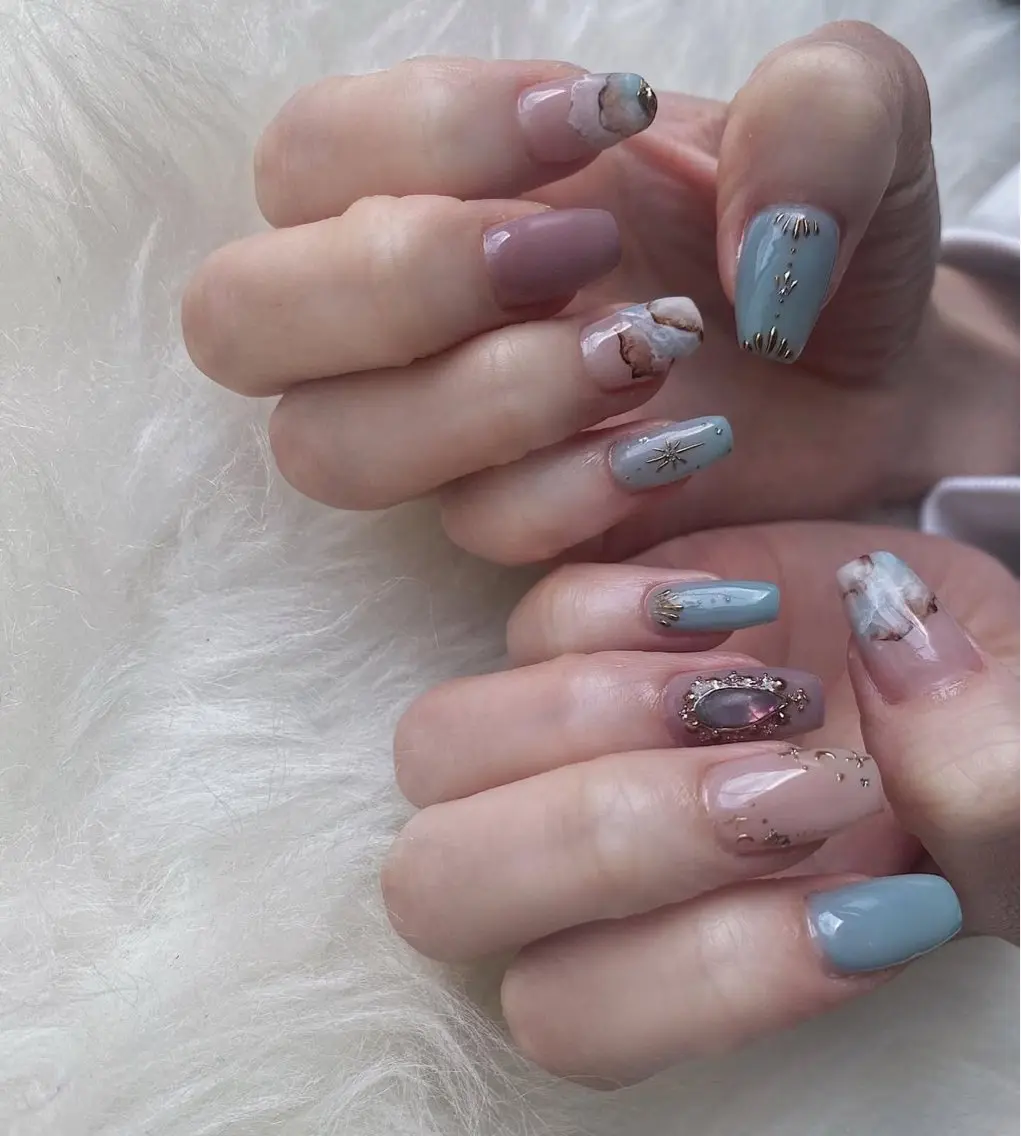 ネイル 手描き🌸ニュアンス monny nailのネイルデザイン
