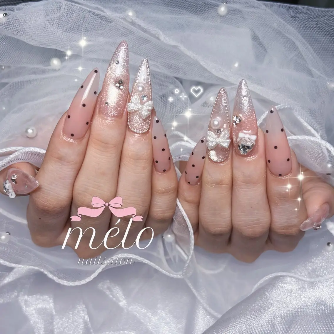 ネイル ハンドネイル 𝒦𝐸𝐼𝒩𝒜 ♡のネイルデザイン