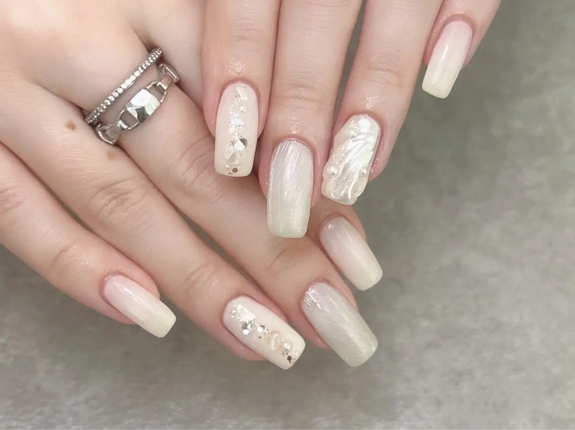 ネイル ハンドネイル Saki .のネイルデザイン