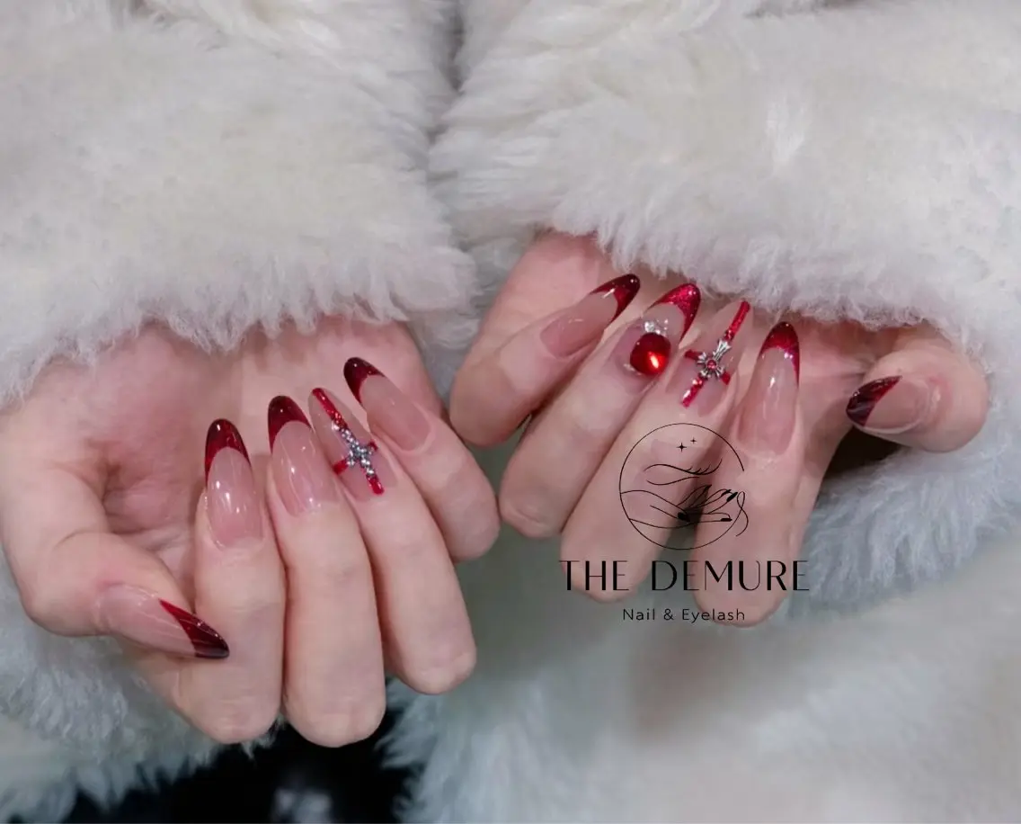 ネイル アートネイル フットネイル 韓国ネイル ロングネイル マグネットネイル ハンドネイル ハンドケア NailDemure 【銀座店】のネイルデザイン