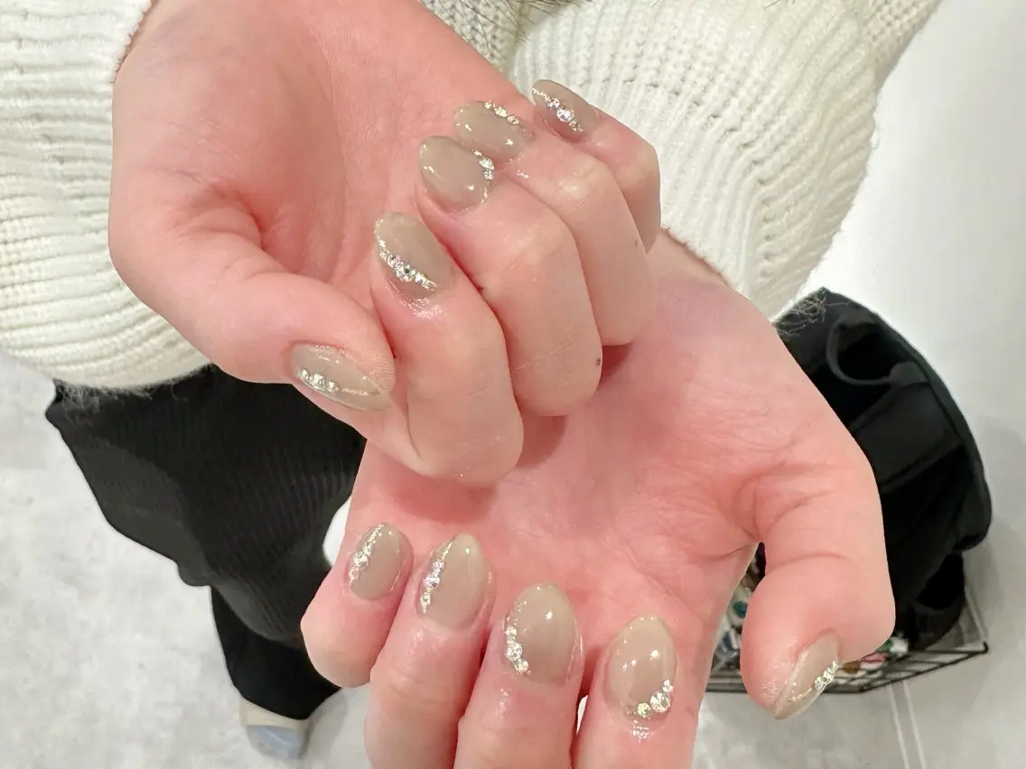 ネイル オフィスネイル wellmoon Tanaのネイルデザイン