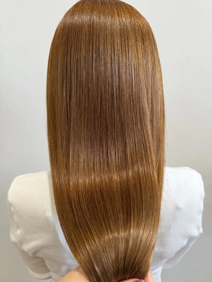 ロング カラー 小平 琳のヘアスタイル