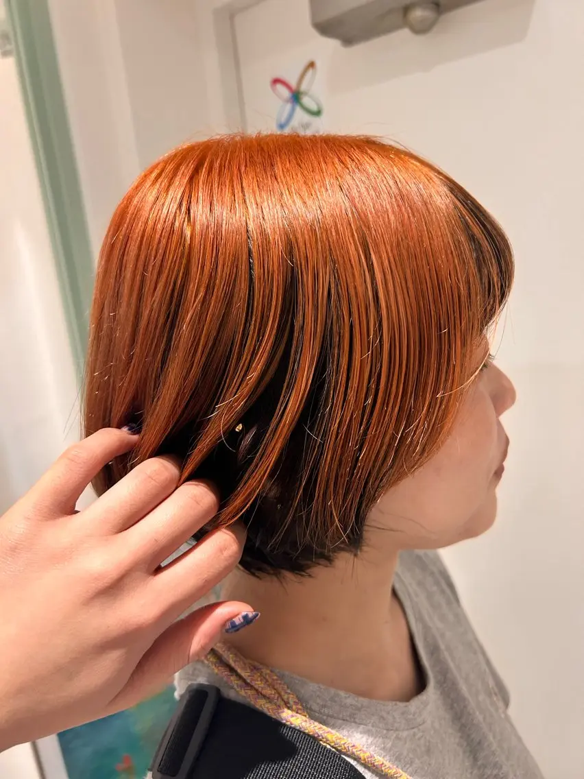 ショート カラー デザインカラー ヘアカラー トリートメント ひかり HAZELのヘアスタイル