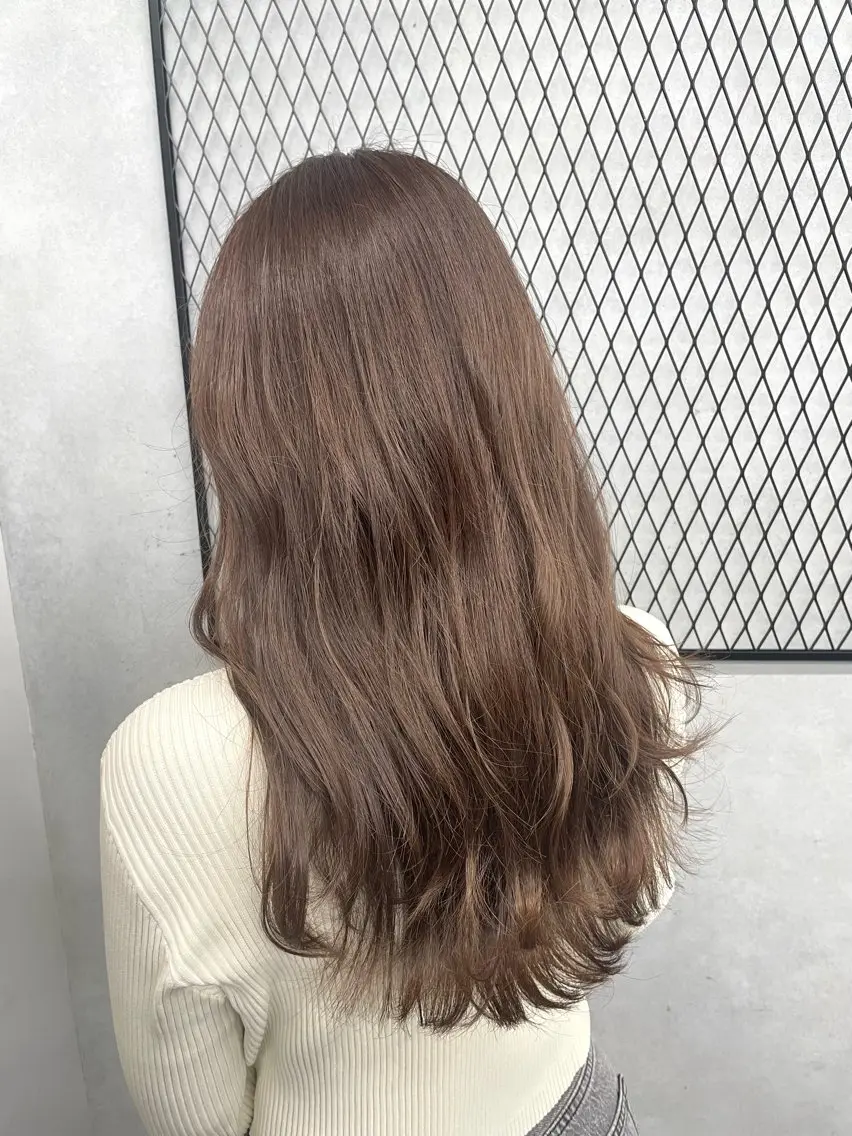 ロング 🌟透明感カラー モテ髪Ando🌟のヘアスタイル