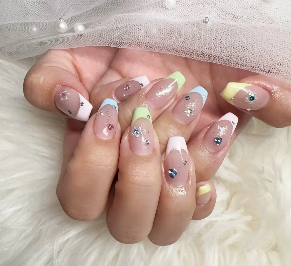 ネイル ハンドネイル ＆ME アンドミーのネイルデザイン