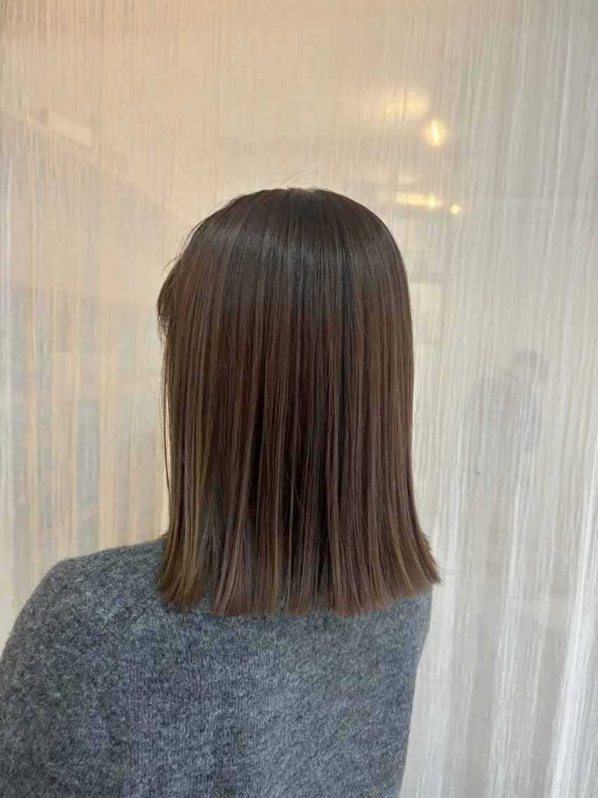 ミディアム カット ヘアカラー トリートメント 透明感カラー/髪質 改善 YUKAのヘアスタイル