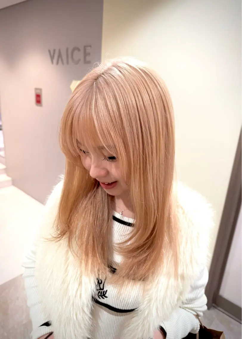 ロング カラー バレイヤージュ ブリーチ ケアブリーチ ダブルカラー ハイライトカラー カット ヘアカラー トリートメント ハイトーンレイヤー 顔まわりSOTAのヘアスタイル