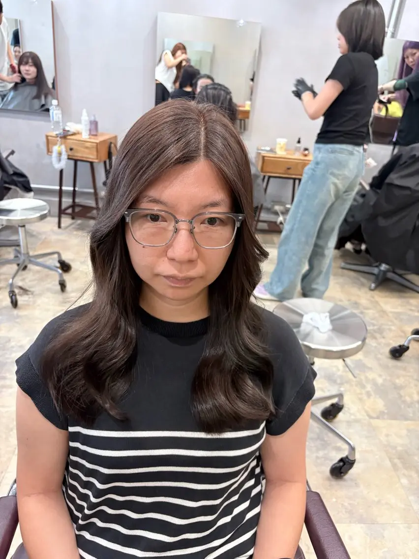 ロング ヘアカラー トリートメント 寺下 璃桜のヘアスタイル