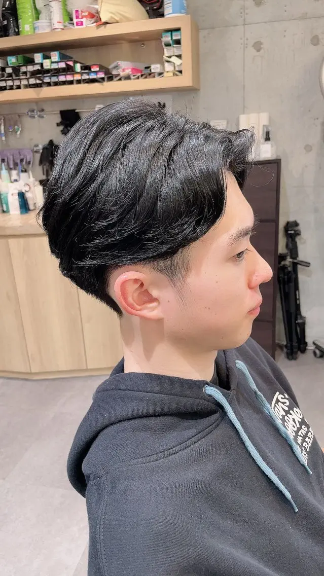 メンズ メンズパーマ オオダテ　シノミ キュアリストのヘアスタイル