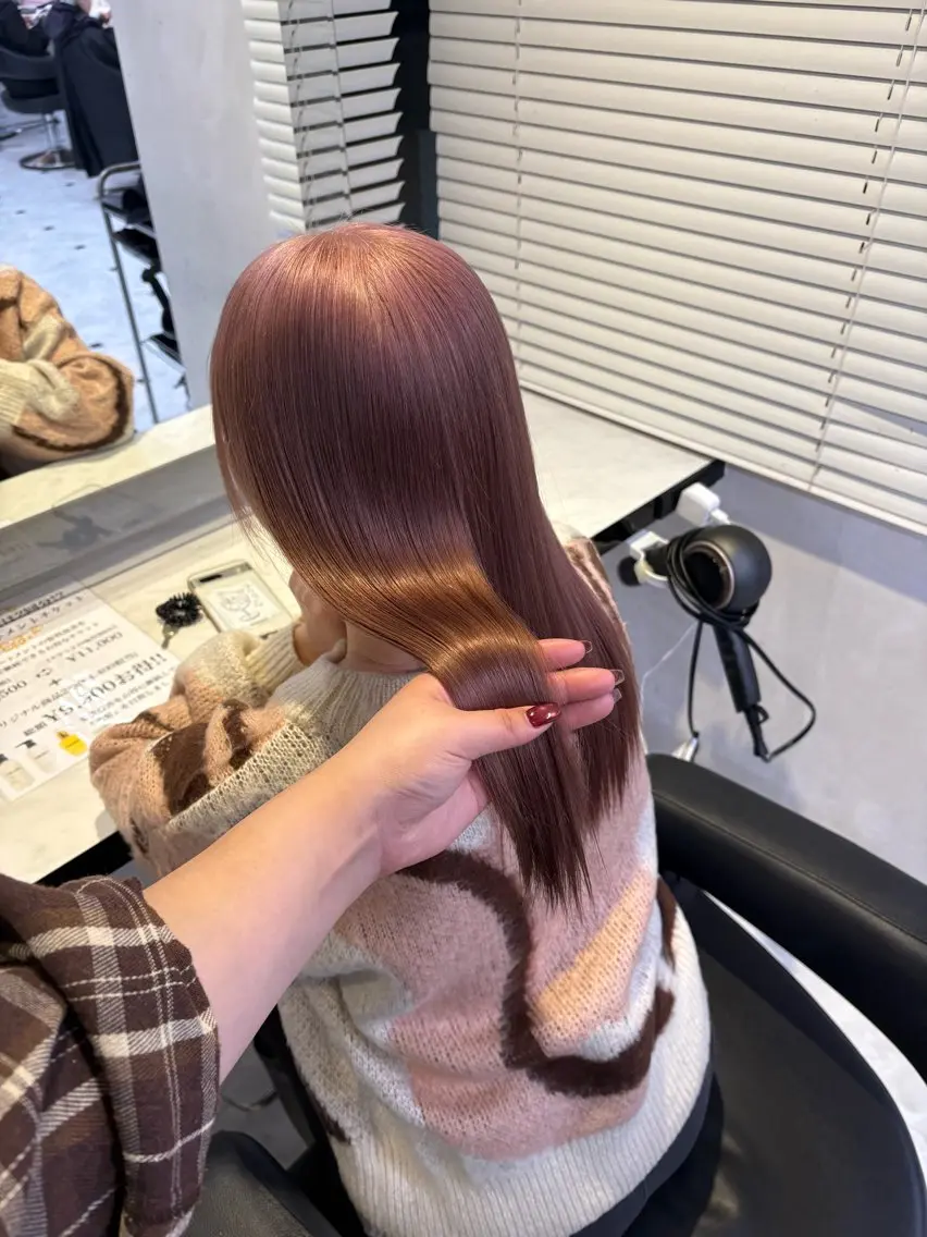 ロング カラー 透明感ベージュカラー 🪞上野🪞AIのヘアスタイル