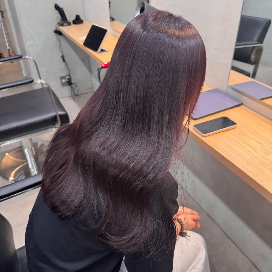 カラー ブラウンカラー 透明感カラー ラベンダーカラー ラベンダーピンク ピンクカラー Anna / TWINのヘアスタイル