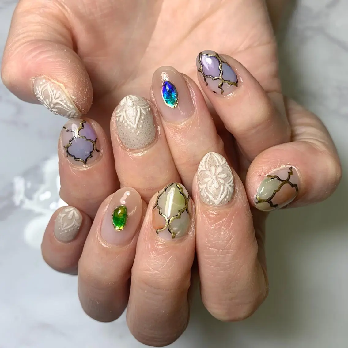 ネイル ハンドネイル FIORITURA aiのネイルデザイン