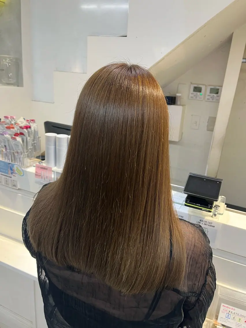セミロング 石川 心渚のヘアスタイル