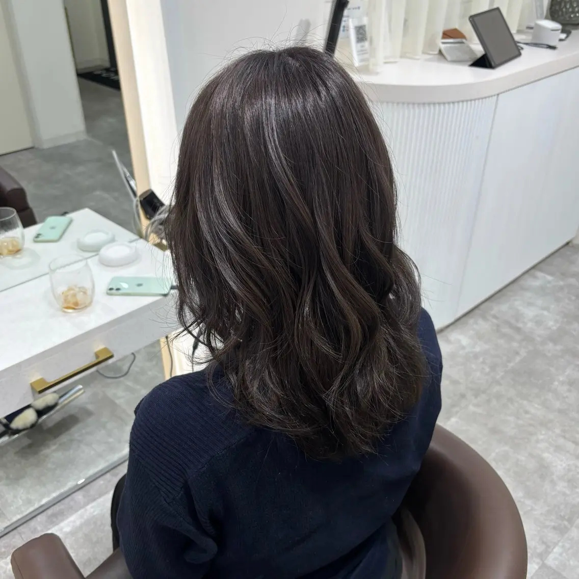 ミディアム カラー ヘアカラー トリートメント ヘアセット 艶髪カラー・縮毛矯正 ・レイヤーAsunaのヘアスタイル