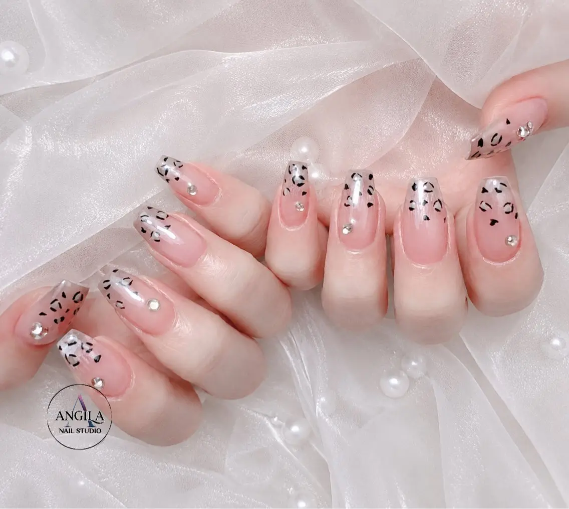 ネイル ANGILA ネイル¨̮S*Y*Kのネイルデザイン