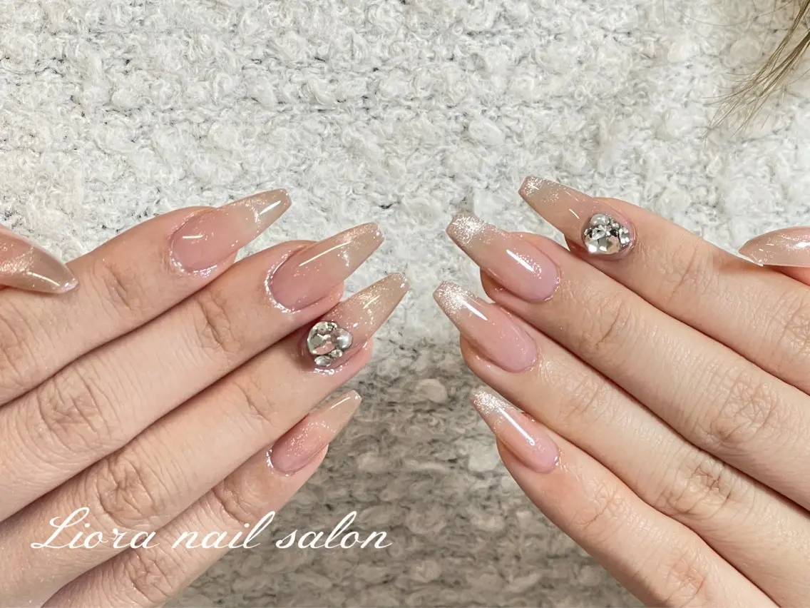 ネイル チークネイル フットネイル フレンチネイル ジェルネイル ガーリー ハンドネイル JUN Lioraネイルのネイルデザイン