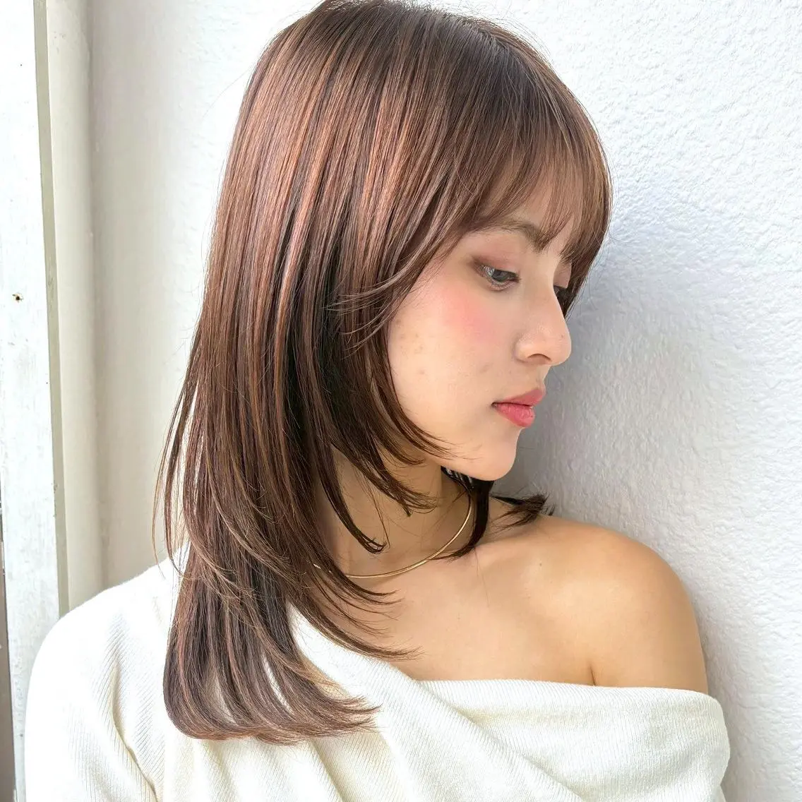 セミロング 透明感カラー✨ よしの じろうのヘアスタイル