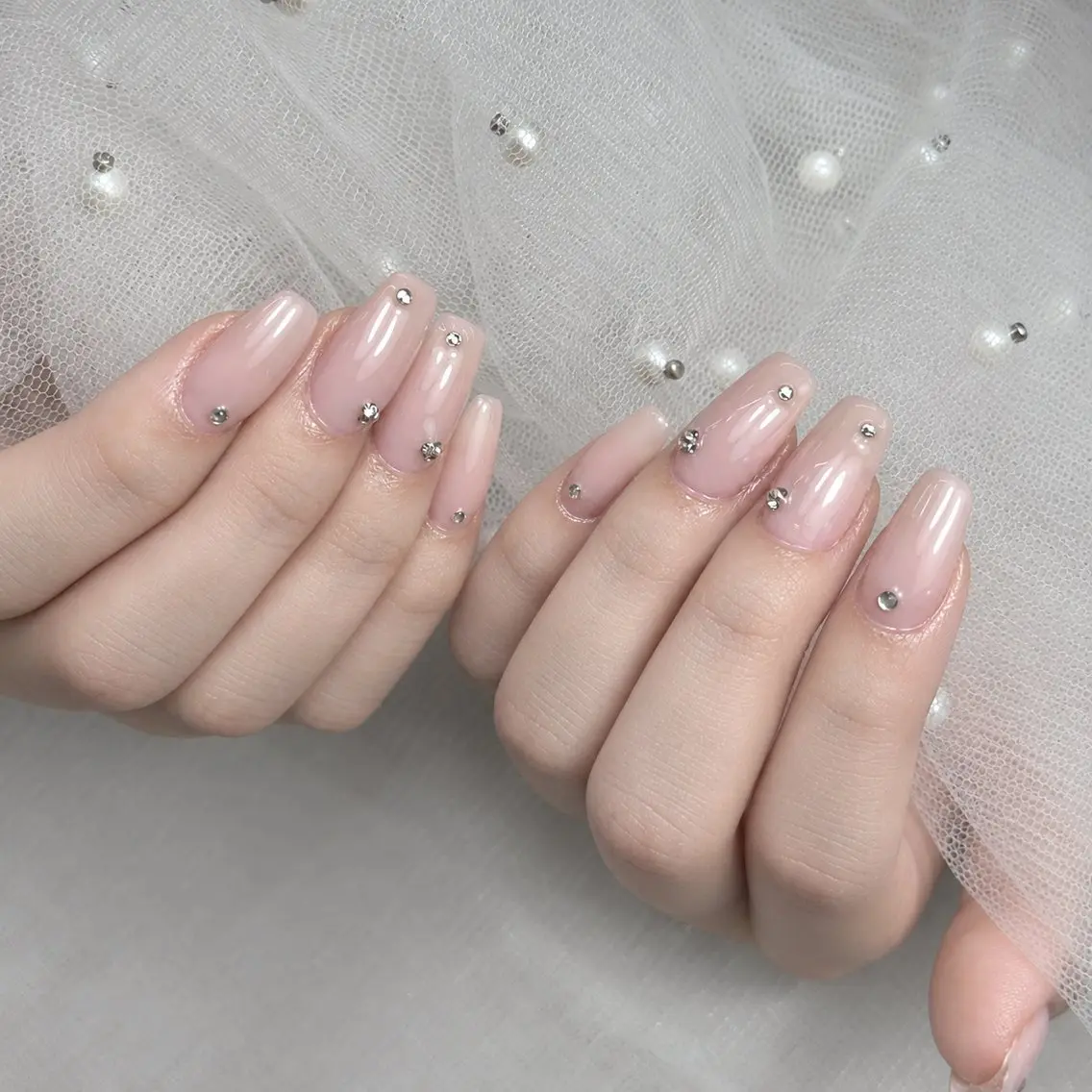ネイル アートネイル ジェルネイル 韓国ネイル ロングネイル 持ち込み ハンドネイル ハンドケア Blingg NailStudioのネイルデザイン