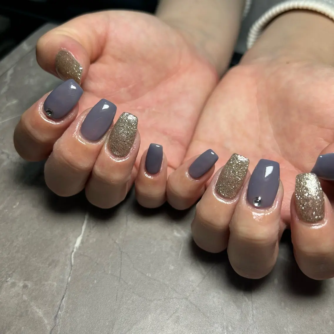 ネイル ワンカラーネイル 赤色 Lulea nailのネイルデザイン