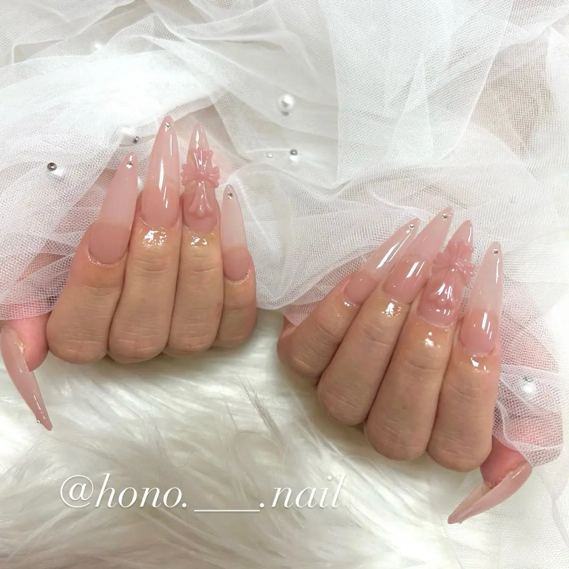 ネイル ハンドネイル NailSalo AriuMのネイルデザイン