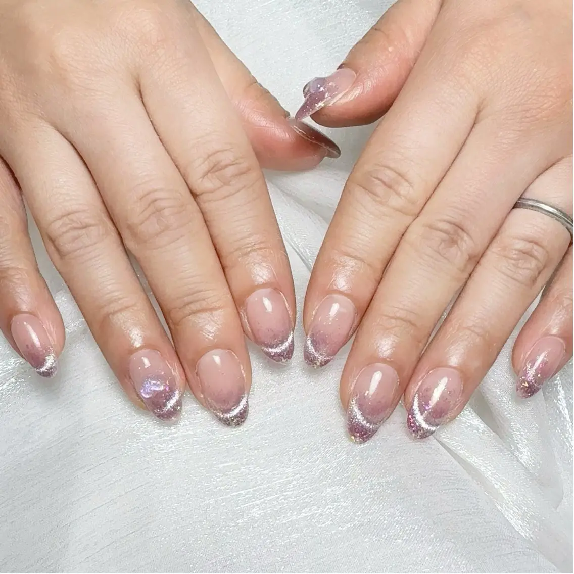 メンズ ネイル メンズ韓国風 アートネイル オーロラネイル ガーリー キラキラネイル ハンドネイル Nail salon 木にいるのネイルデザイン