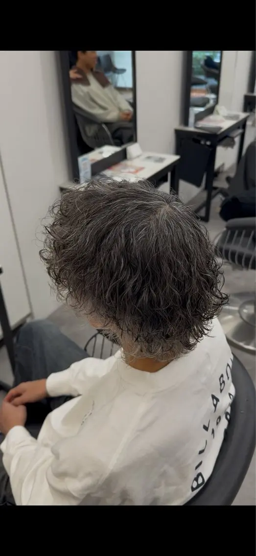 パーマ メンズ メンズパーマ 波巻きパーマ 🌹艶カラー🌹/ 👼パーマの髪様👼のヘアスタイル