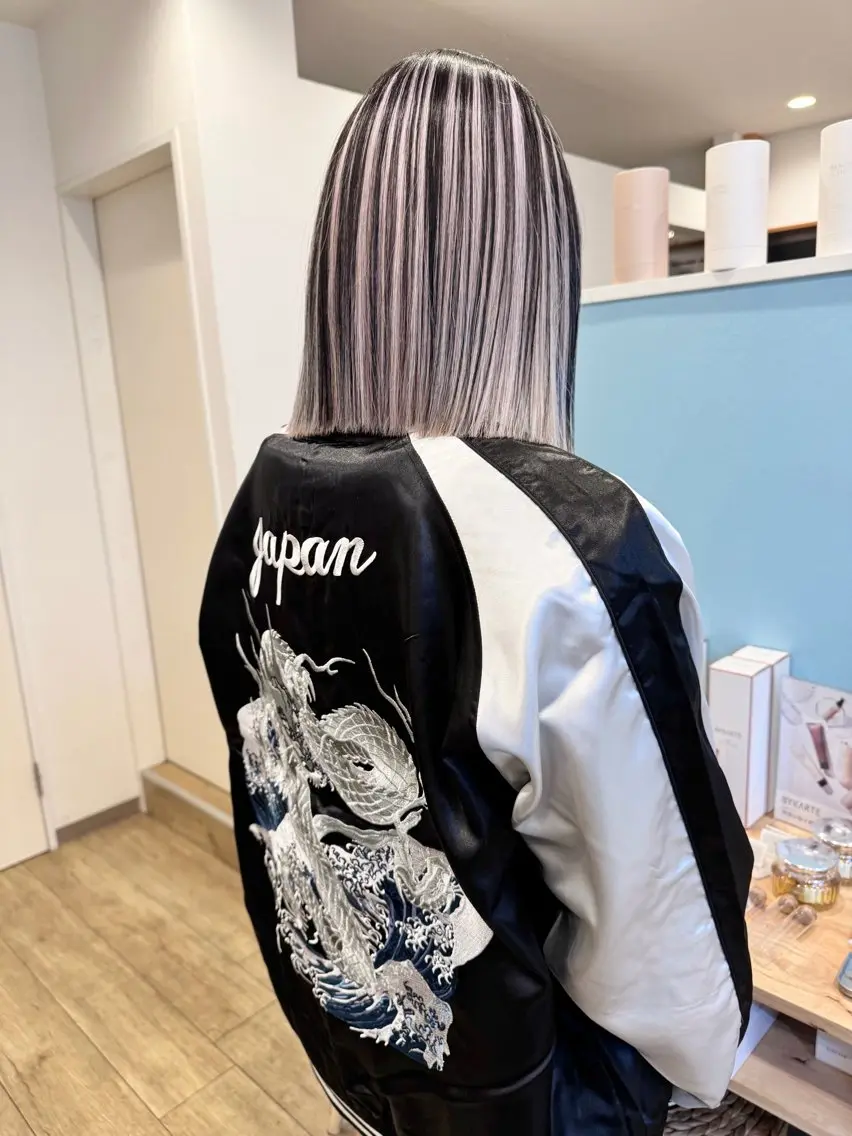 カラー ンジハ えみのヘアスタイル