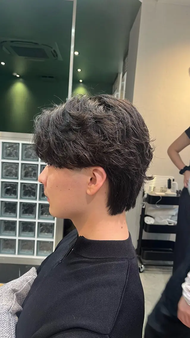 ショート パーマ メンズ カット パーマ センターパートメンズ 曲がる縮毛矯正/晴輝のヘアスタイル