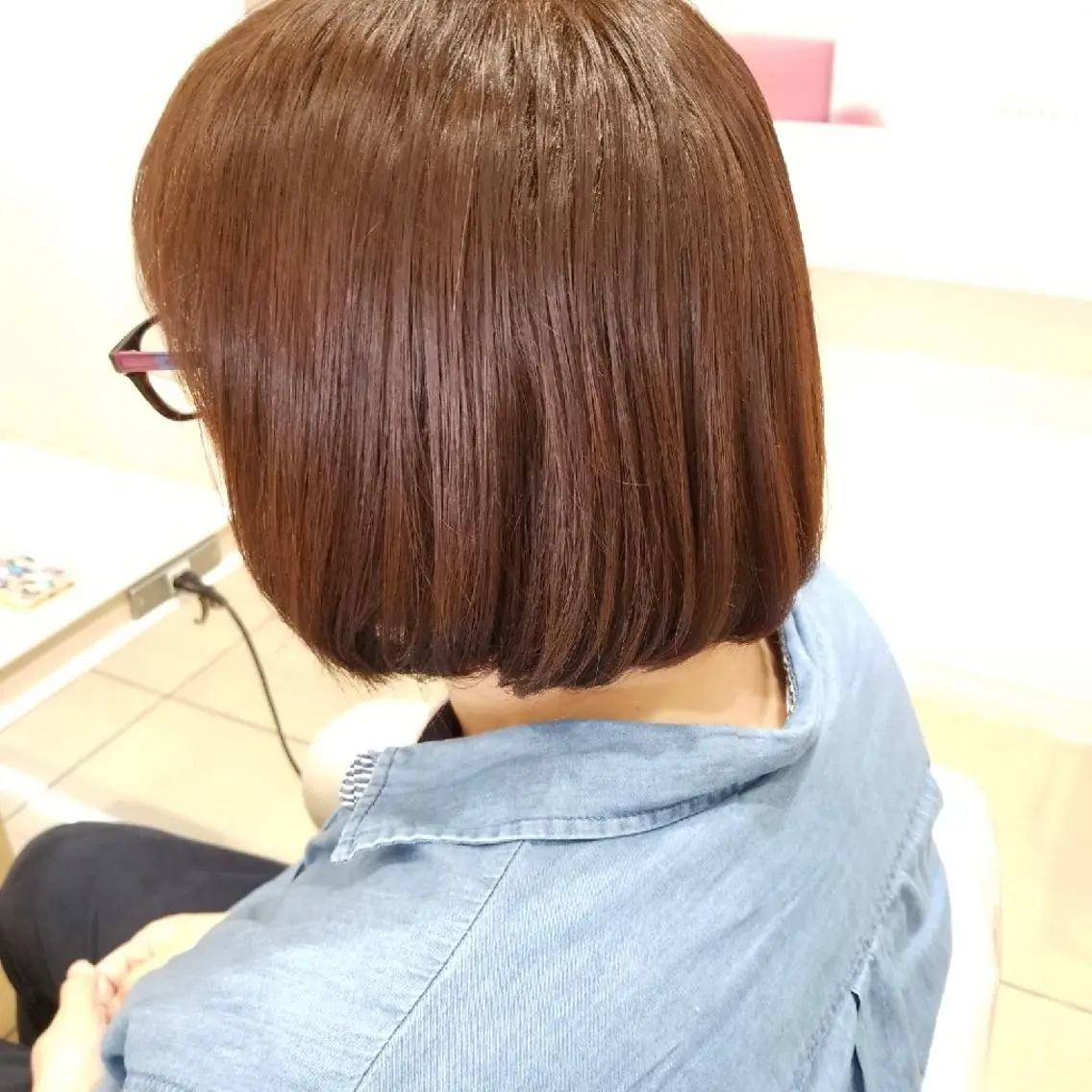 ミディアム カラー 山内 佐江子のヘアスタイル