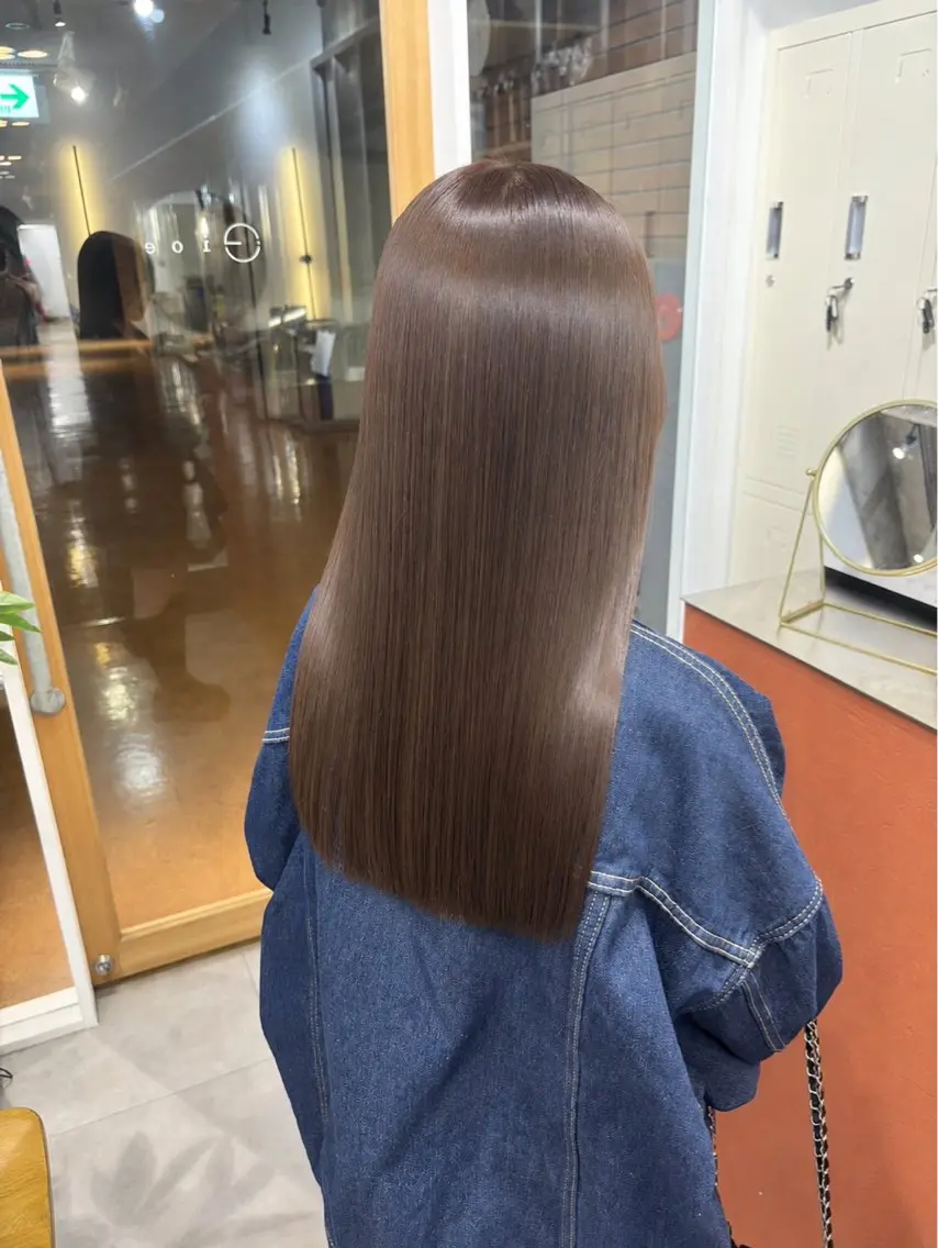 〻平日限定〻 《minimo限定✨》　　　　　　　　　　　　［🫧髪質改善矯正+似合わせカット🫧］の写真