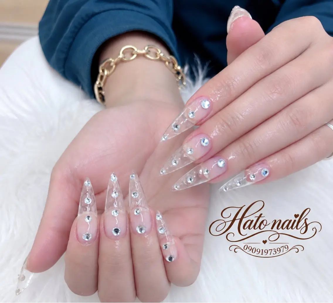 ロング 韓国風ヘア ロング ハンドネイル Hato Nailsのネイルデザイン
