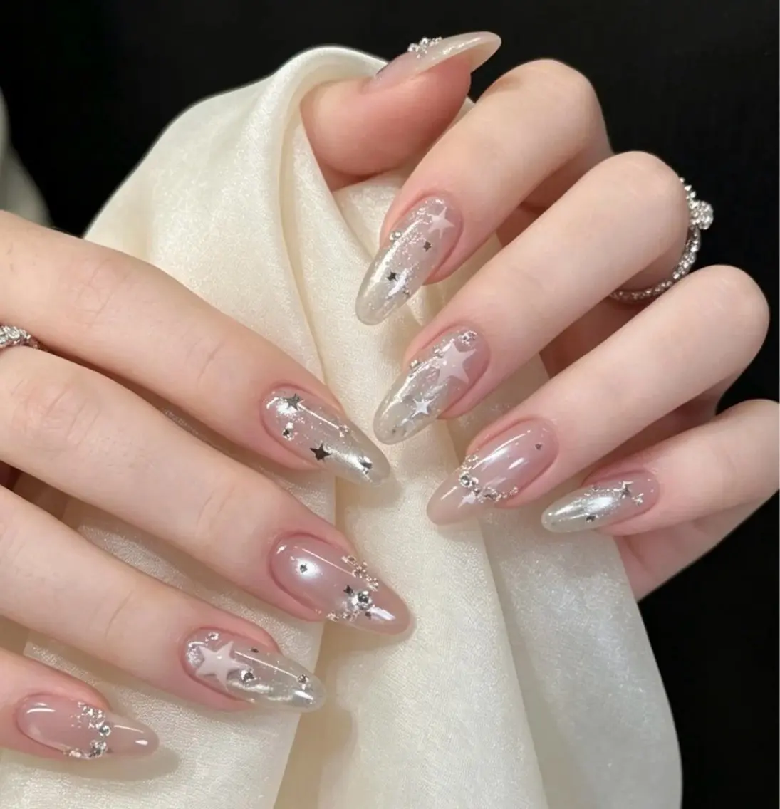 ネイル アートネイル ジェルネイル 韓国ネイル ニュアンスネイル シンプルネイル ハンドネイル ハンドケア Anna Melia Nailのネイルデザイン
