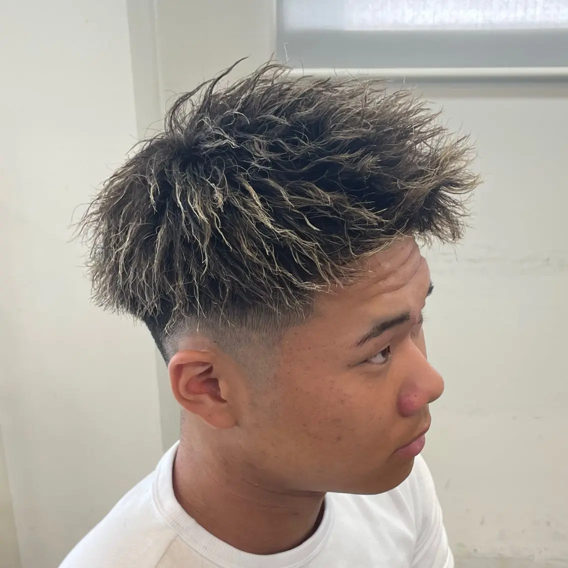 ショート パーマ ツイストパーマ 【メンズ専門】 古田　隆悟のヘアスタイル