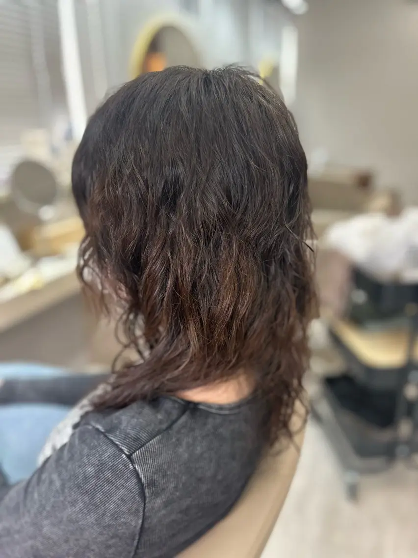 ミディアム ミディアムパーマ ウルフカット 池田 太一のヘアスタイル