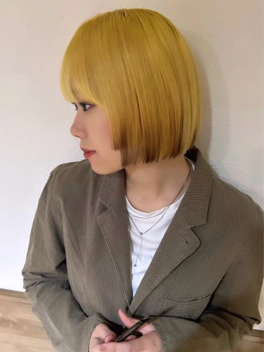 ショート カラー ブリーチ ダブルカラー イルミナカラー ブリーチなしカラー ボブ カット ヘアカラー トリートメント LUCK 本厚木店のヘアスタイル