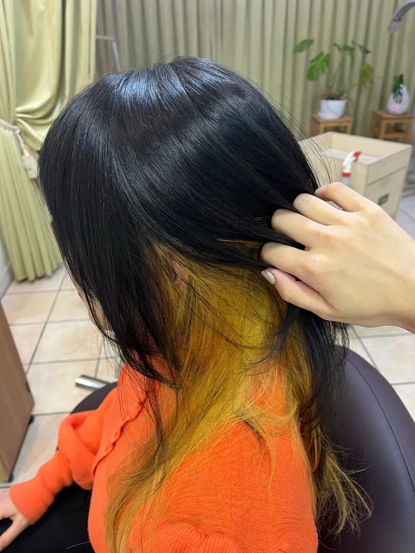 カラー ヘアカラー 竹内 彩香のヘアスタイル