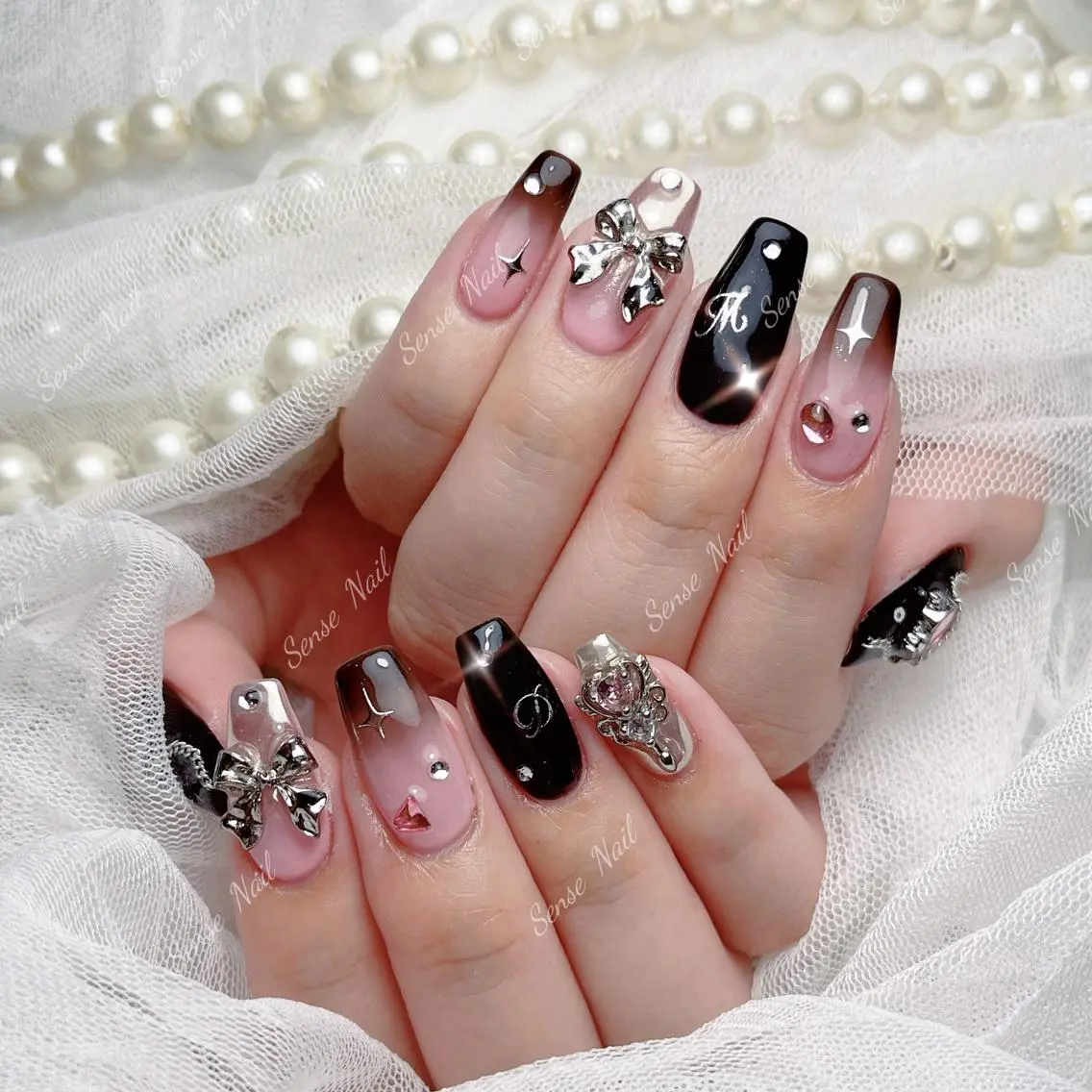 ネイル ハンドネイル ハンドケア Feinn Ink💕のネイルデザイン