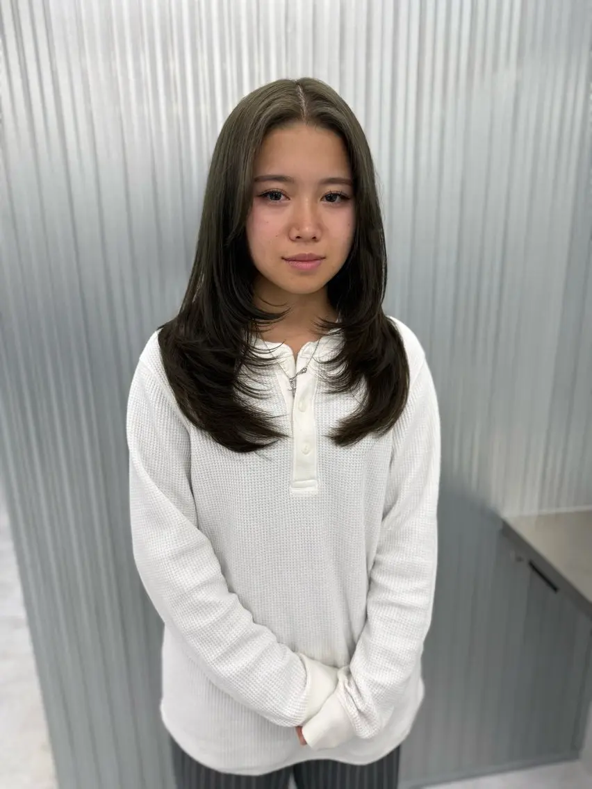 ロング うる艶🫧寒色カラー 💜🦋🫧ミズキのヘアスタイル
