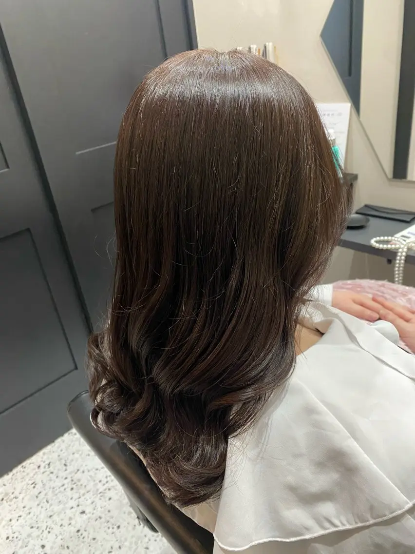 セミロング カラー ヘアカラー 美髪×髪質改善 🖤Yukineのヘアスタイル